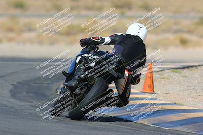 media/Apr-10-2022-SoCal Trackdays (Sun) [[f104b12566]]/Turn 11 Backside (945am)/